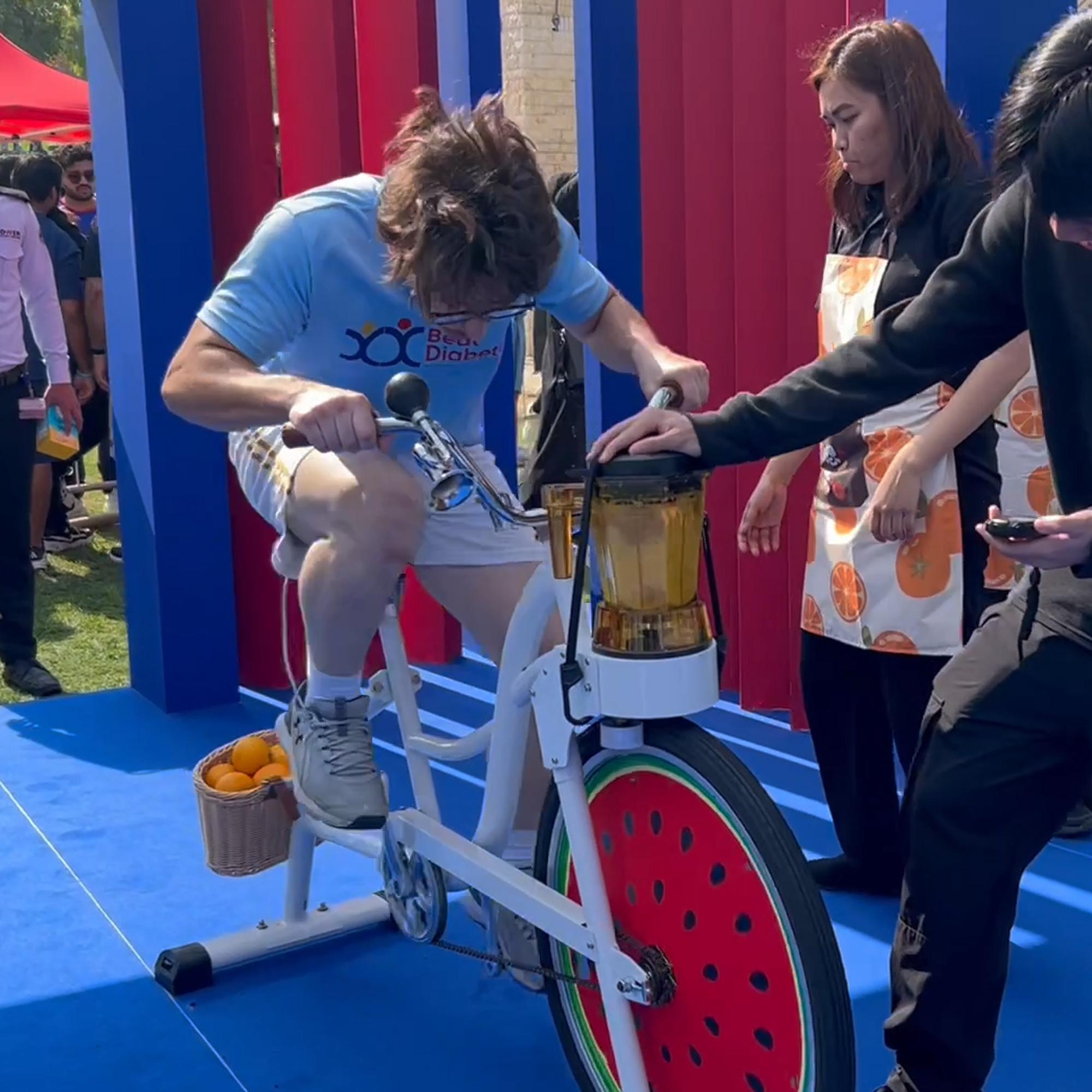 SMOOTHIE BIKES | MIRROR BOOTH EVENT SERVICES L.L.C